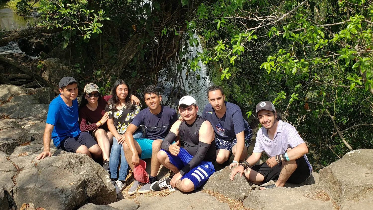 Group of students visiting waterfalls during EMALCA Costa Rica 2024